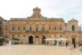 Palazzo San Francesco sede del municipio e chiesa di San Francesco d’Assisi a Ostuni